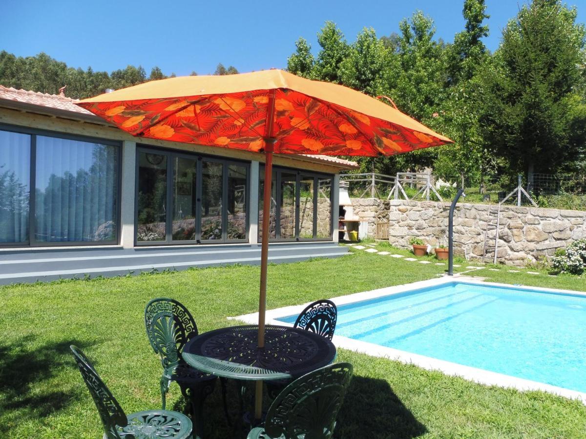 The Pool House Longos Exterior foto