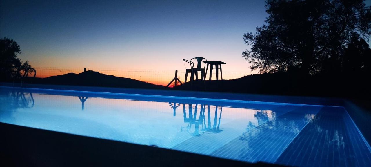 The Pool House Longos Exterior foto