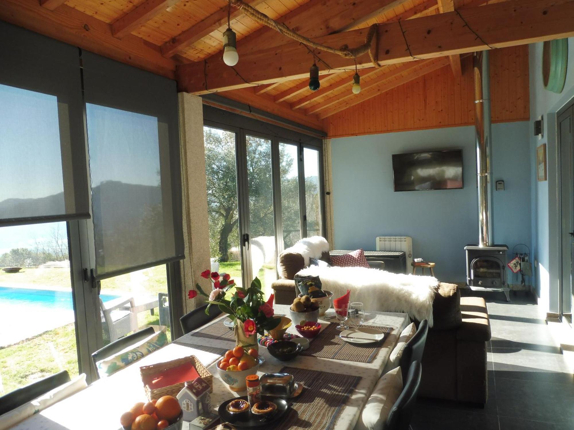 The Pool House Longos Exterior foto